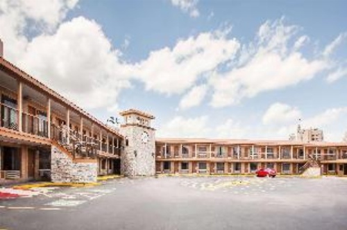 Days Inn by Wyndham San Antonio Alamo/Riverwalk image 20