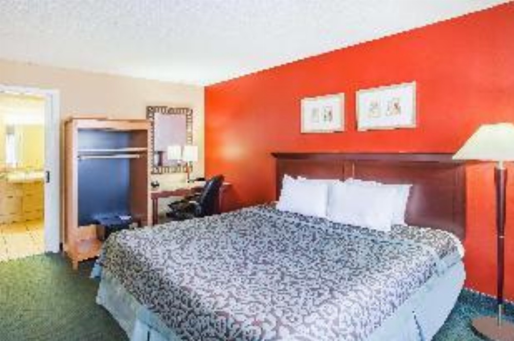 Days Inn by Wyndham San Antonio Alamo/Riverwalk Image 7
